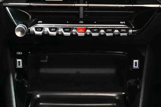 PEUGEOT 208 usata, con Fendinebbia