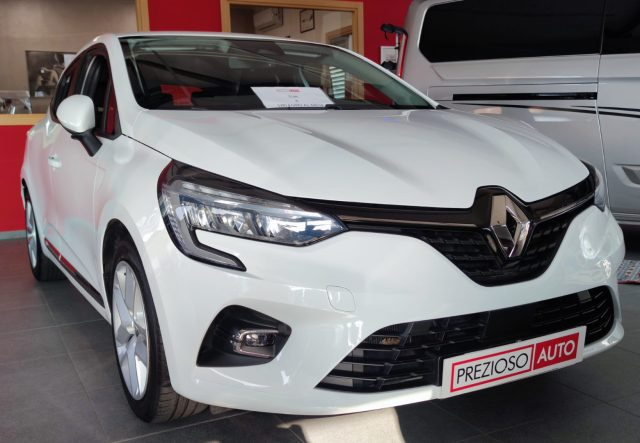 RENAULT Clio usata, con Autoradio