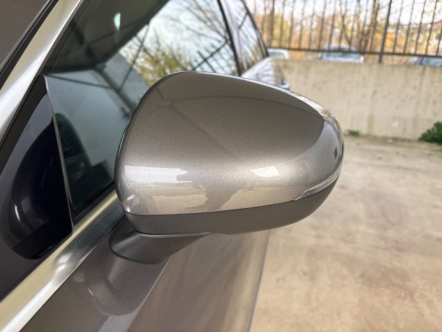 MERCEDES-BENZ A 180 usata, con Luci diurne