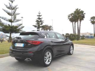 INFINITI Q30 usata, con Trazione integrale