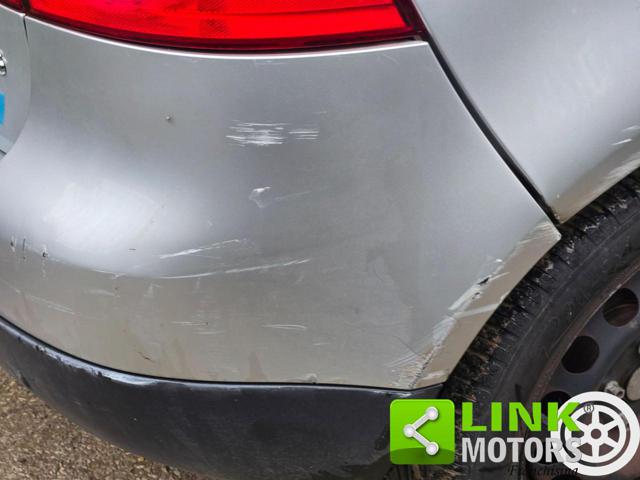 VOLKSWAGEN Golf usata, con Volante in pelle