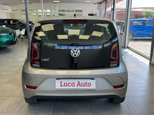 VOLKSWAGEN up! usata, con Alzacristalli elettrici