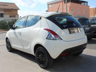 LANCIA Ypsilon usata, con Boardcomputer