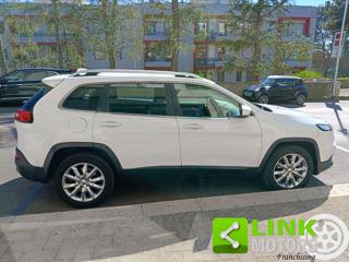 JEEP Cherokee usata, con Autoradio