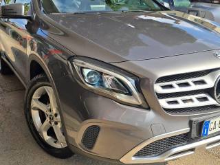 MERCEDES-BENZ GLA 200 usata 120