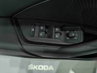 SKODA Octavia usata, con Autoradio digitale