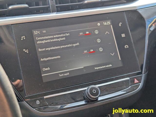 OPEL Corsa usata, con Volante multifunzione