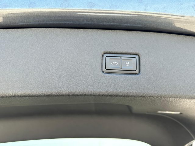 AUDI Q5 usata, con Controllo elettronico della corsia