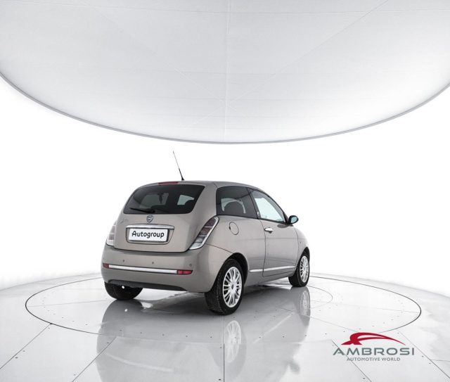 LANCIA Ypsilon usata 2