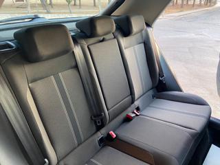 VOLKSWAGEN T-Roc usata, con USB