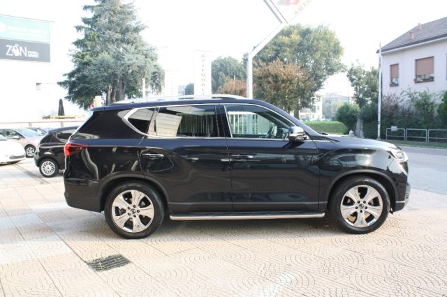 SSANGYONG REXTON usata, con Autoradio