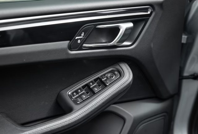 PORSCHE Macan usata, con Immobilizzatore elettronico