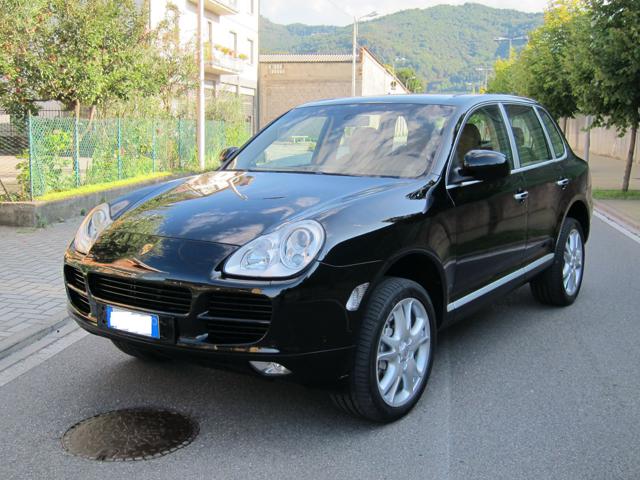 PORSCHE Cayenne usata, con Sensori di parcheggio posteriori