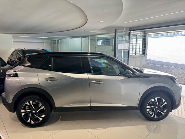 PEUGEOT 2008 usata, con Autoradio