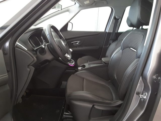 RENAULT Scenic usata, con Alzacristalli elettrici