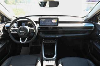 JEEP Avenger usata, con Controllo automatico clima