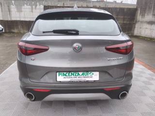 ALFA ROMEO Stelvio usata, con Alzacristalli elettrici