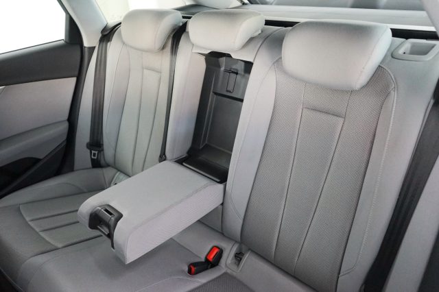AUDI A4 usata, con Sensore di pioggia