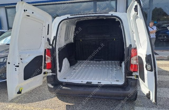 OPEL Combo usata, con Controllo trazione