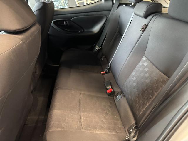 TOYOTA Yaris usata, con Servosterzo