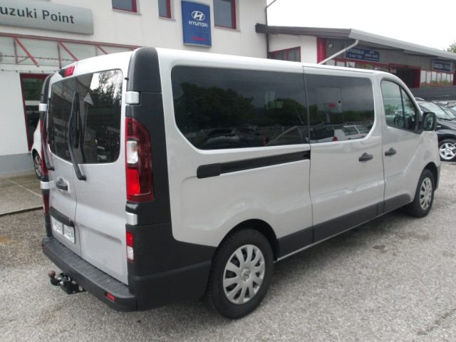 RENAULT Trafic usata, con Alzacristalli elettrici