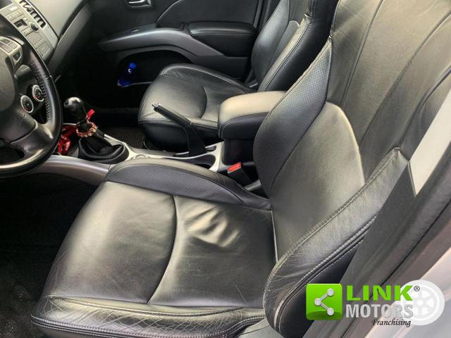 MITSUBISHI Outlander usata 12