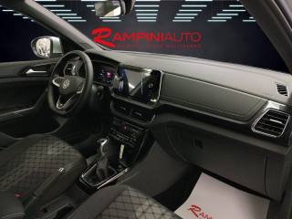VOLKSWAGEN T-Cross usata 18