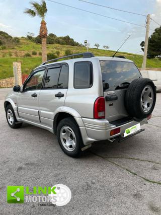 SUZUKI Grand Vitara usata, con Bracciolo