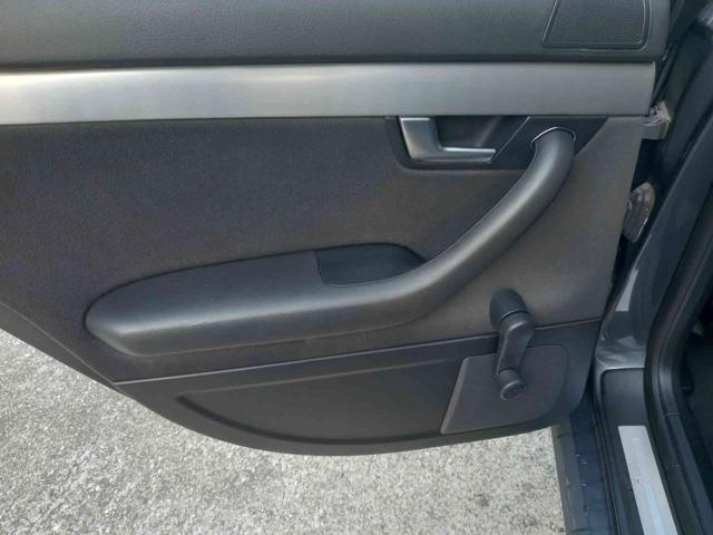 AUDI A4 usata, con Specchietti laterali elettrici