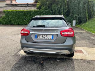 MERCEDES-BENZ GLA 200 usata, con Alzacristalli elettrici
