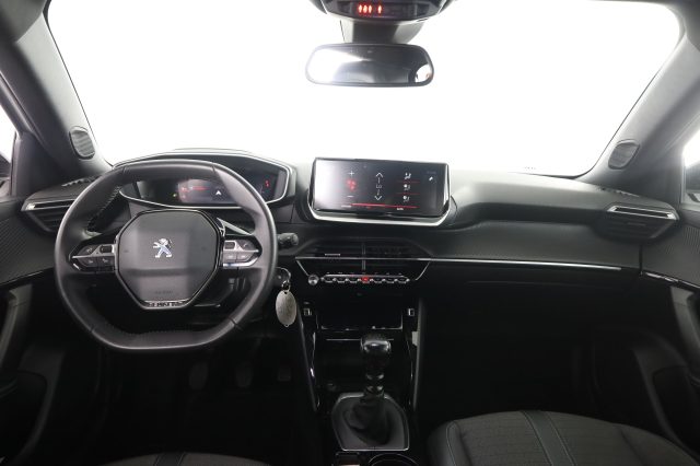 PEUGEOT 2008 usata 3