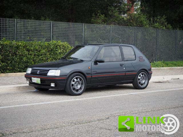 PEUGEOT 205 usata, con Alzacristalli elettrici