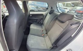 VOLKSWAGEN up! usata, con Fendinebbia