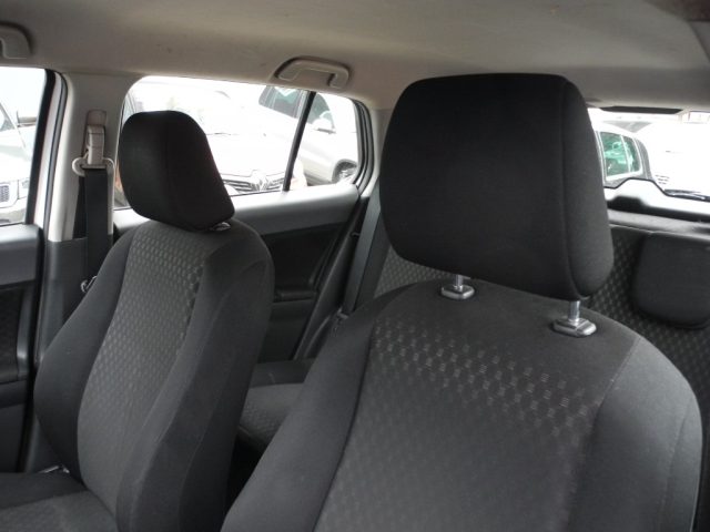 TOYOTA Urban Cruiser usata 39
