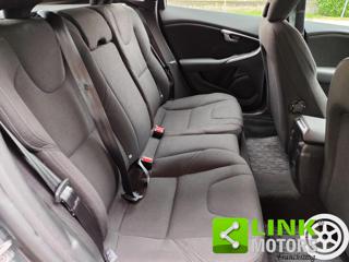 VOLVO V40 usata, con Autoradio