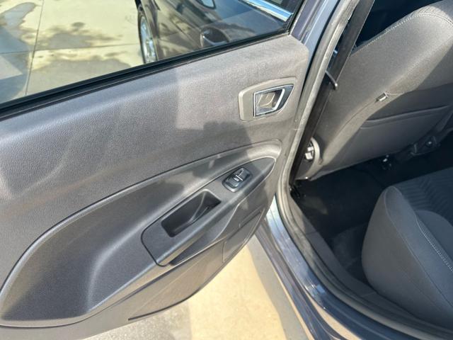 FORD Fiesta usata, con Controllo trazione