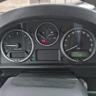 LAND ROVER Defender usata 8