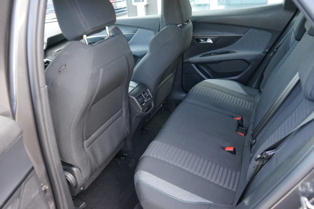 PEUGEOT 3008 usata, con Bluetooth