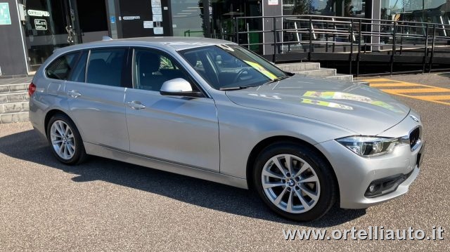 BMW 318 usata, con USB