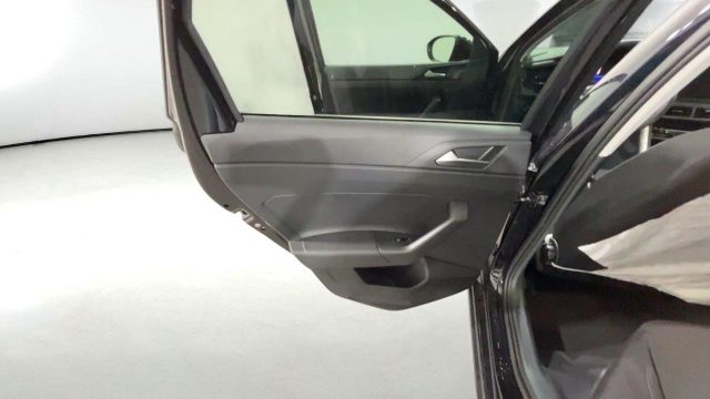 VOLKSWAGEN Taigo usata, con Park Distance Control