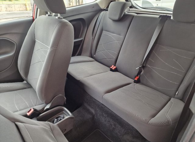FORD Fiesta usata, con Lettore CD