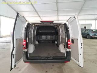 MERCEDES-BENZ Vito usata, con Airbag