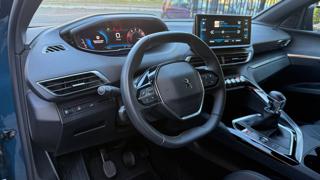 PEUGEOT 3008 usata, con Sistema di navigazione
