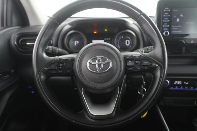 TOYOTA Yaris usata 4