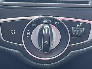 MERCEDES-BENZ GLC 220 usata 30