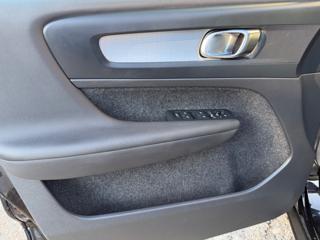 VOLVO XC40 usata, con Luci diurne LED