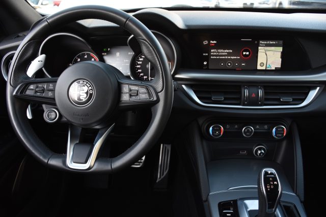 ALFA ROMEO Stelvio usata, con Chiusura centralizzata