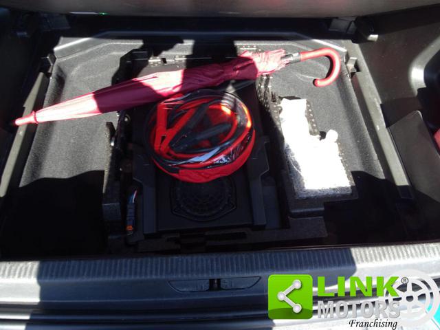 OPEL Grandland X usata, con Isofix