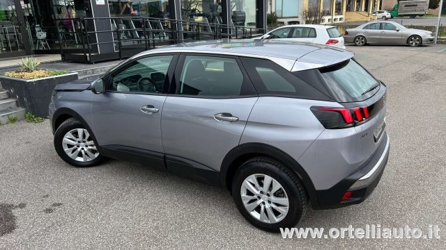 PEUGEOT 3008 usata, con Specchietti laterali elettrici