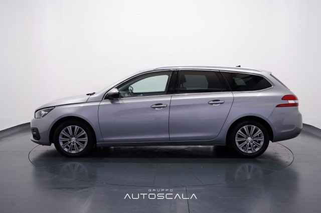 PEUGEOT 308 usata, con Airbag laterali